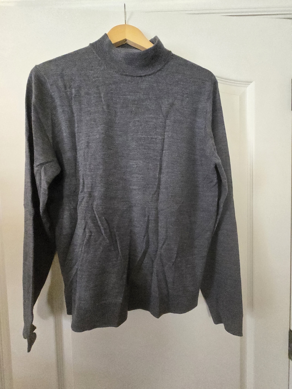 Murano Gray Turtleneck Sweater - Classic Knit